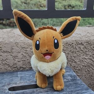 Nintendo Eevee Plush Toy